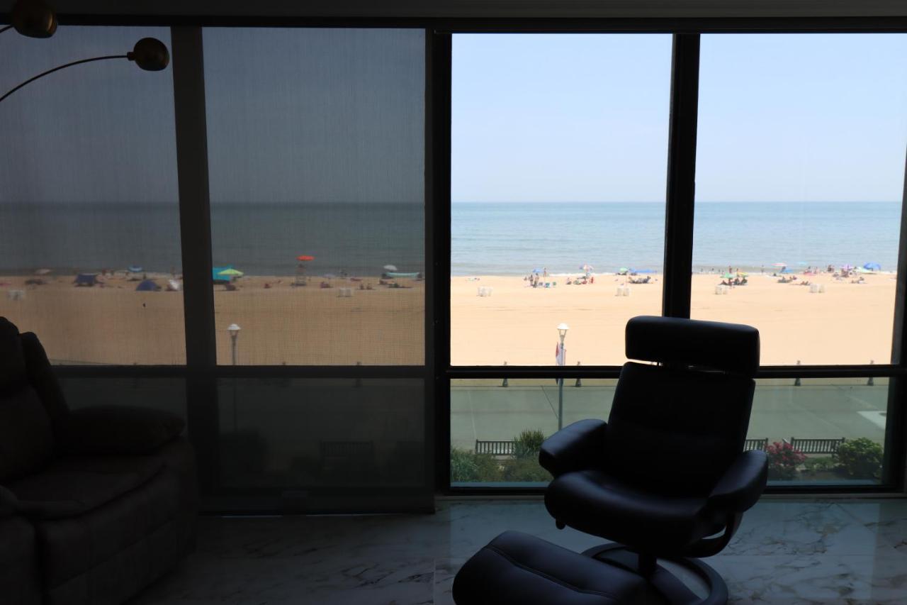 Beach Luxury Oceanfront Virginia Beach Exterior photo