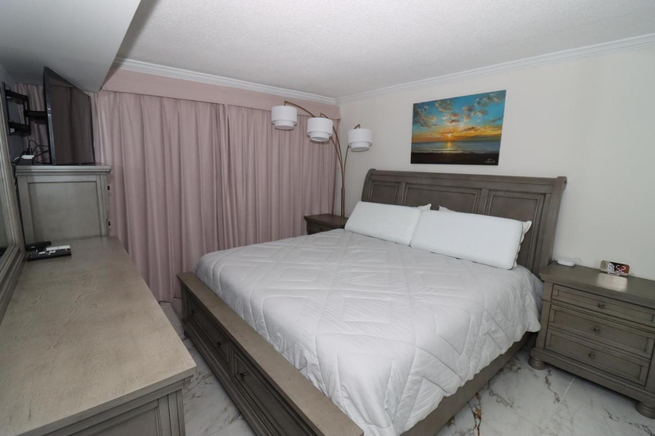 Beach Luxury Oceanfront Virginia Beach Exterior photo